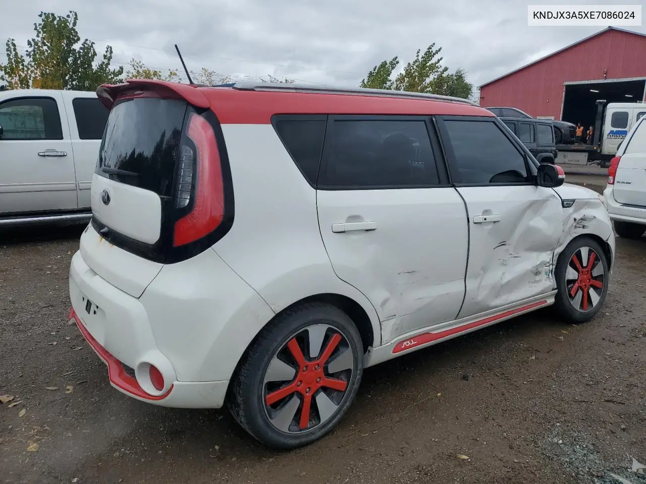 KNDJX3A5XE7086024 2014 Kia Soul !