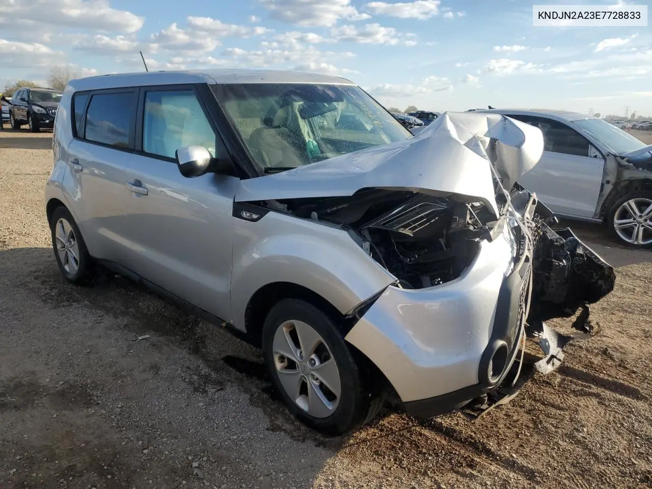 KNDJN2A23E7728833 2014 Kia Soul