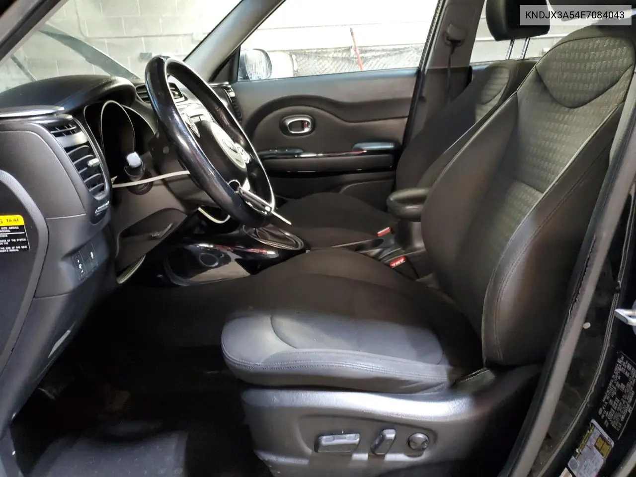 KNDJX3A54E7084043 2014 Kia Soul !