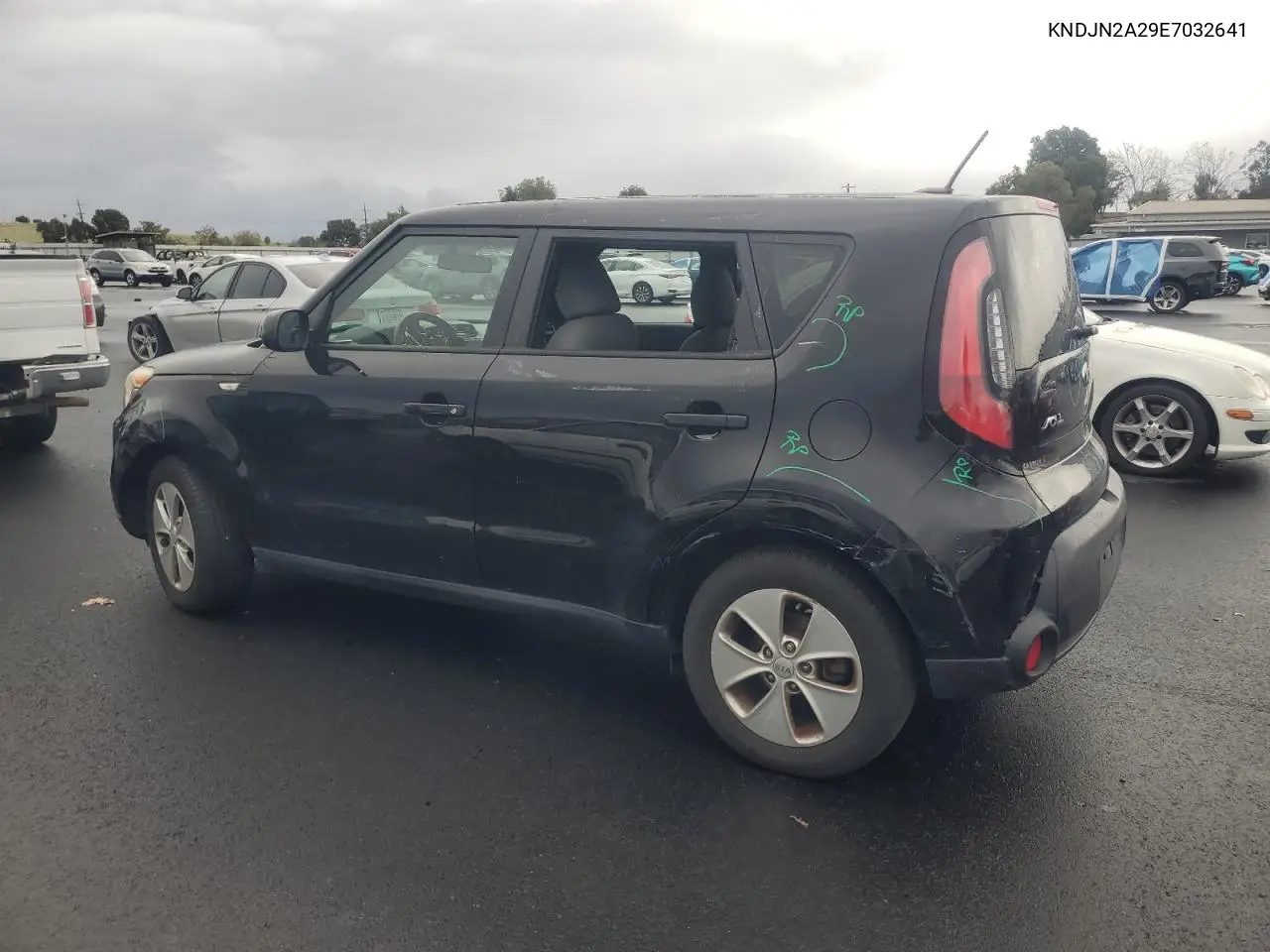 KNDJN2A29E7032641 2014 Kia Soul