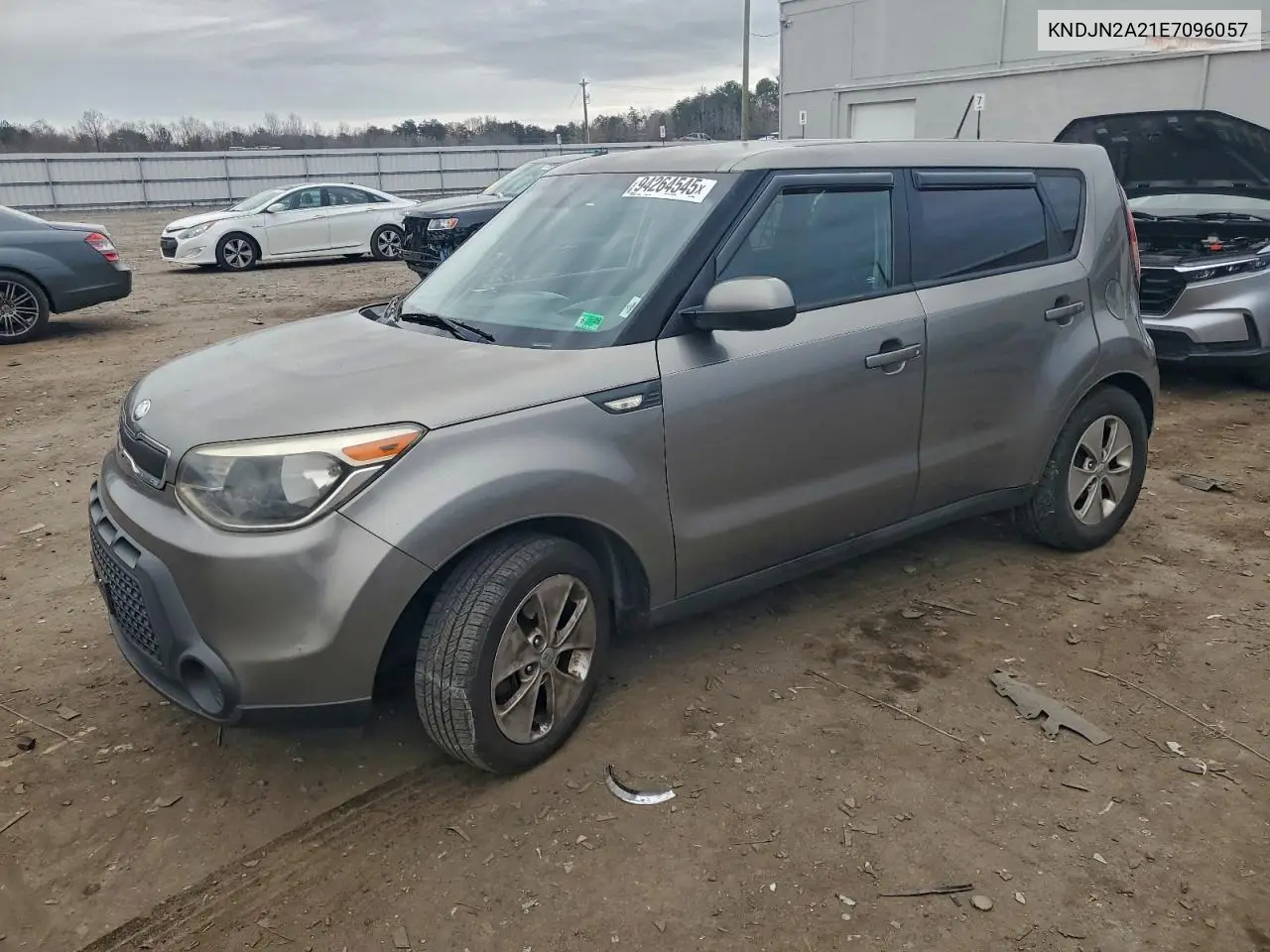 KNDJN2A21E7096057 2014 Kia Soul