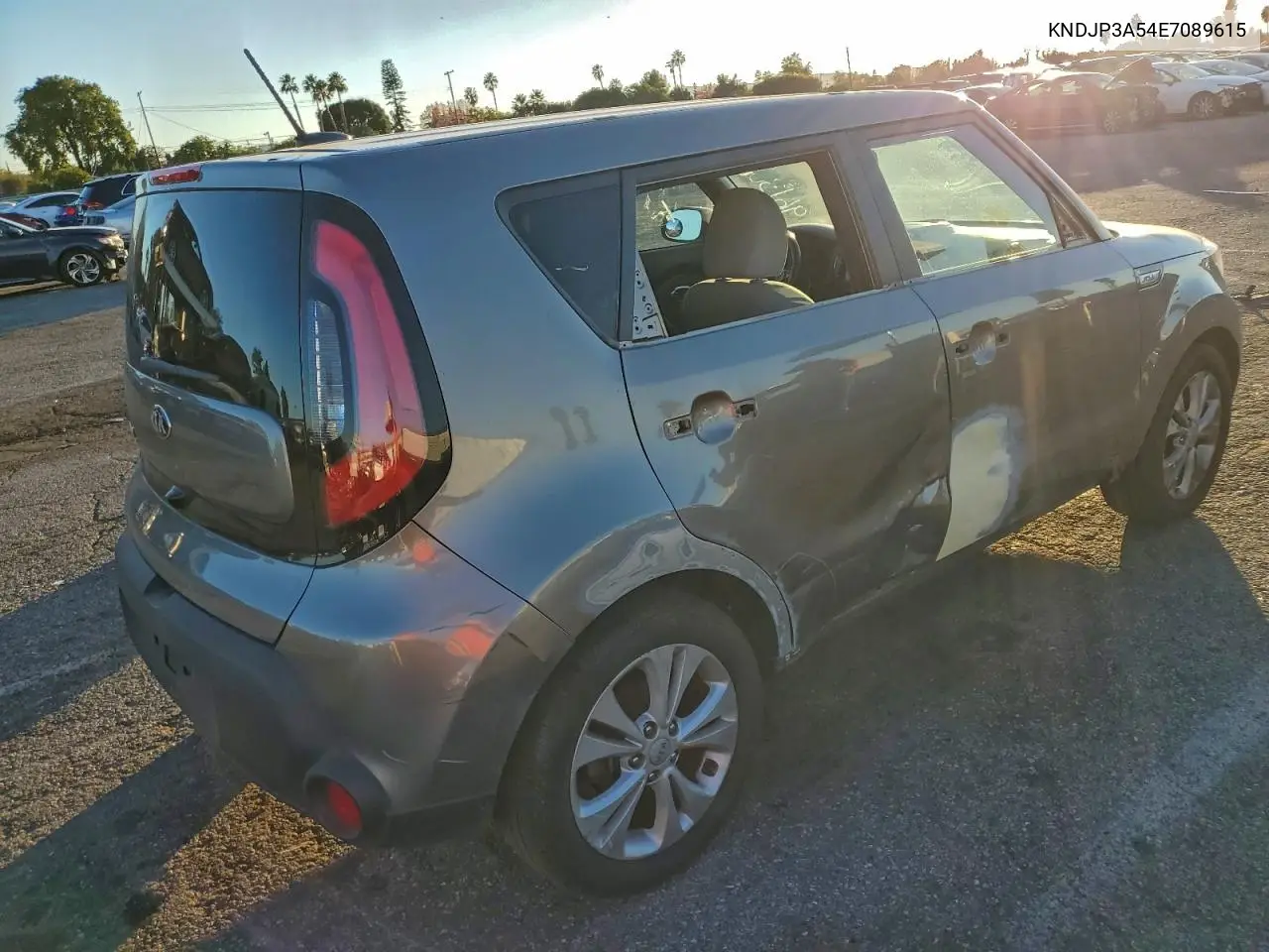 KNDJP3A54E7089615 2014 Kia Soul +