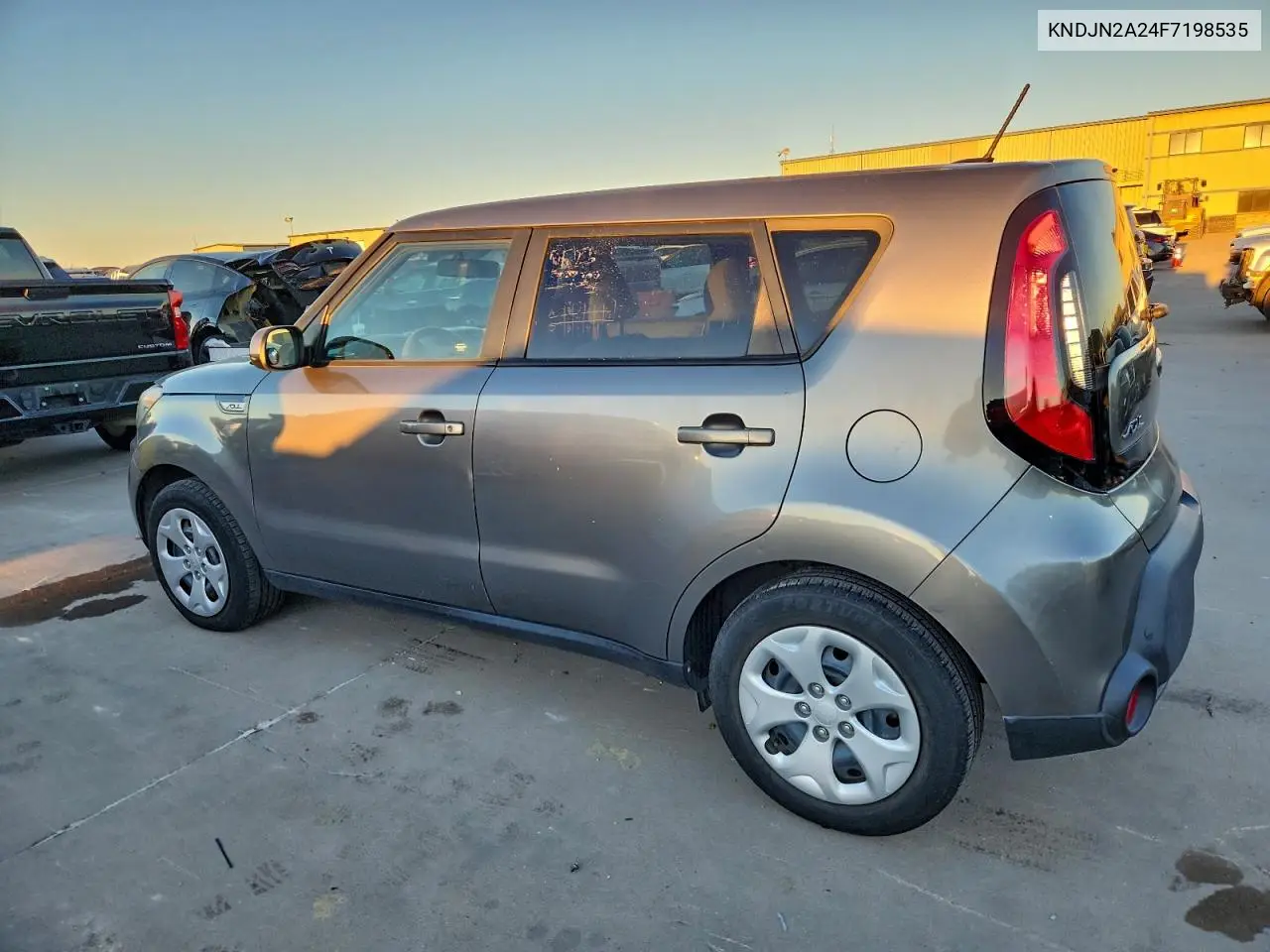 KNDJN2A24F7198535 2015 Kia Soul