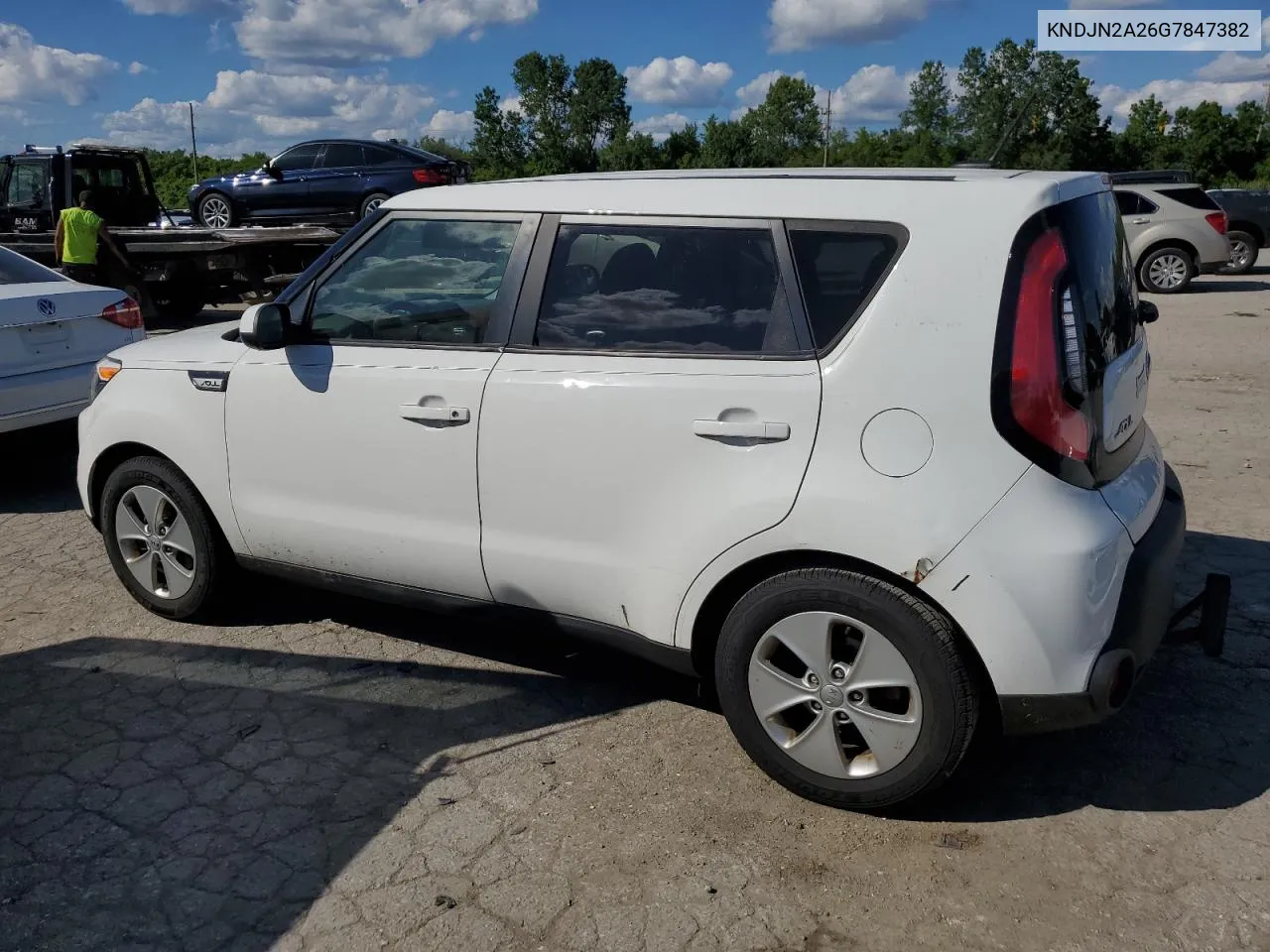 KNDJN2A26G7847382 2016 Kia Soul