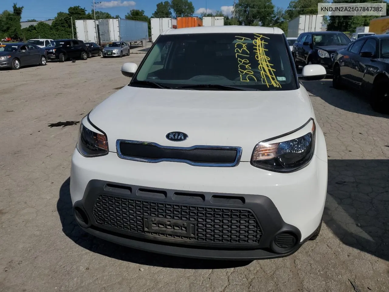 KNDJN2A26G7847382 2016 Kia Soul