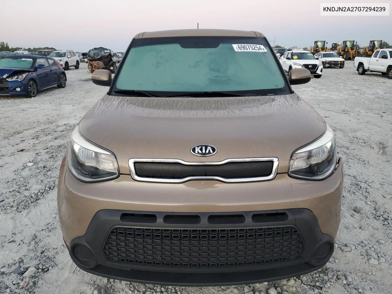 KNDJN2A27G7294239 2016 Kia Soul