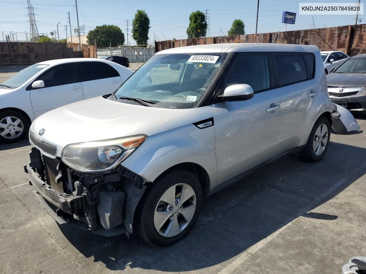 KNDJN2A25G7845820 2016 Kia Soul