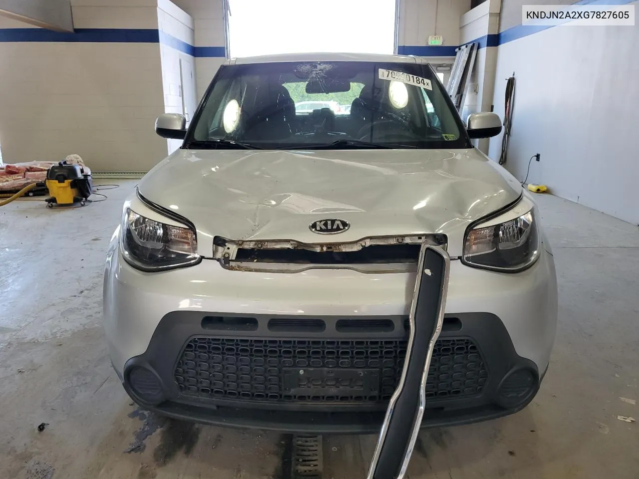 KNDJN2A2XG7827605 2016 Kia Soul