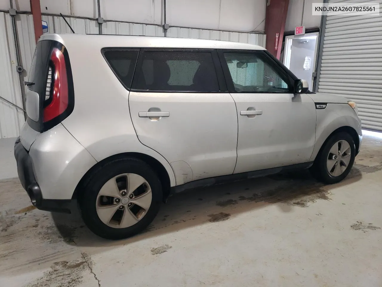 KNDJN2A26G7825561 2016 Kia Soul