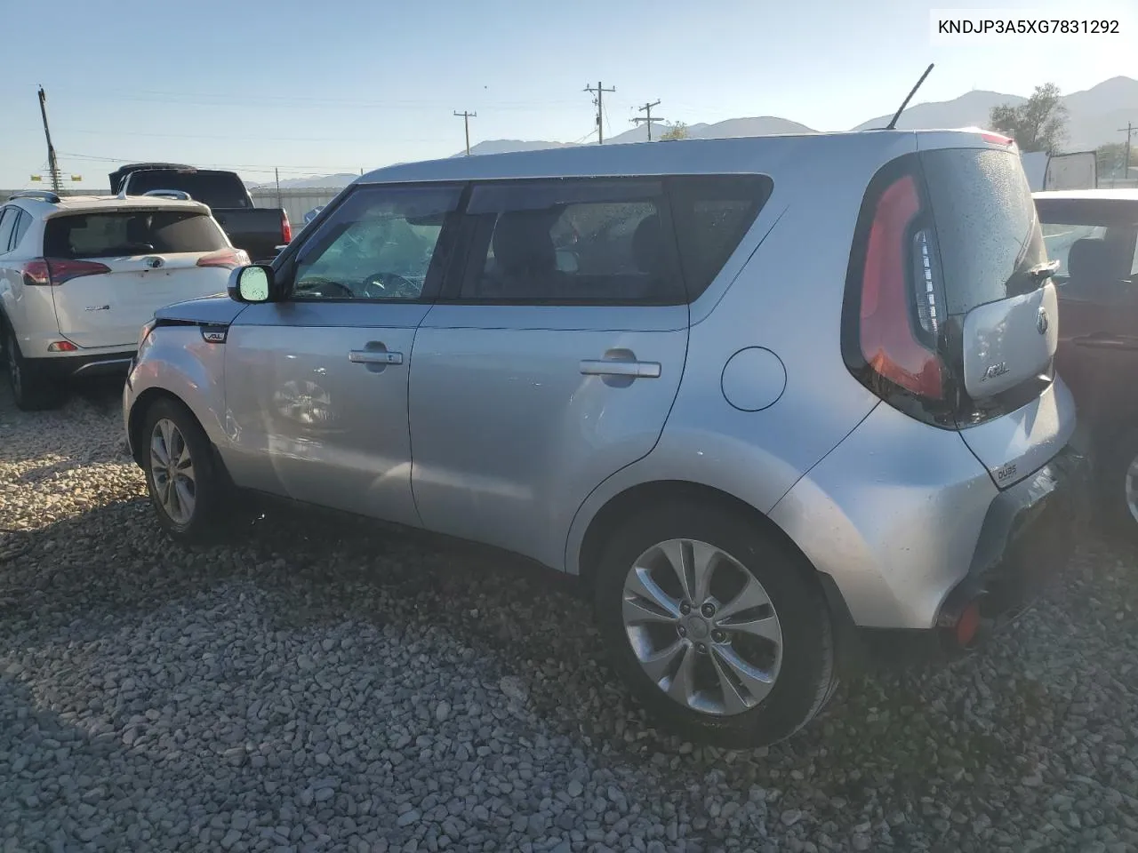 KNDJP3A5XG7831292 2016 Kia Soul +