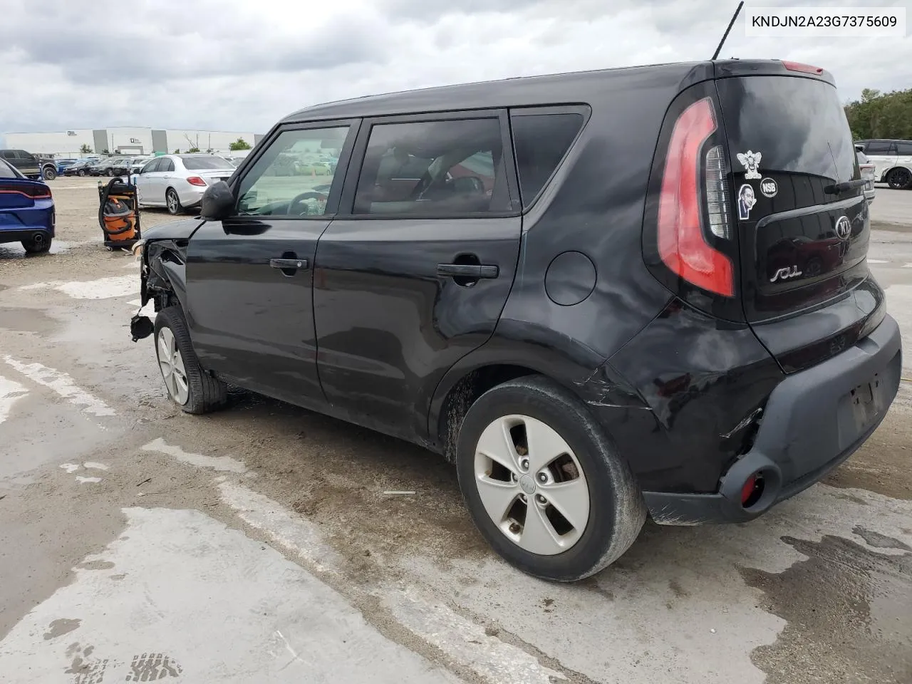 KNDJN2A23G7375609 2016 Kia Soul