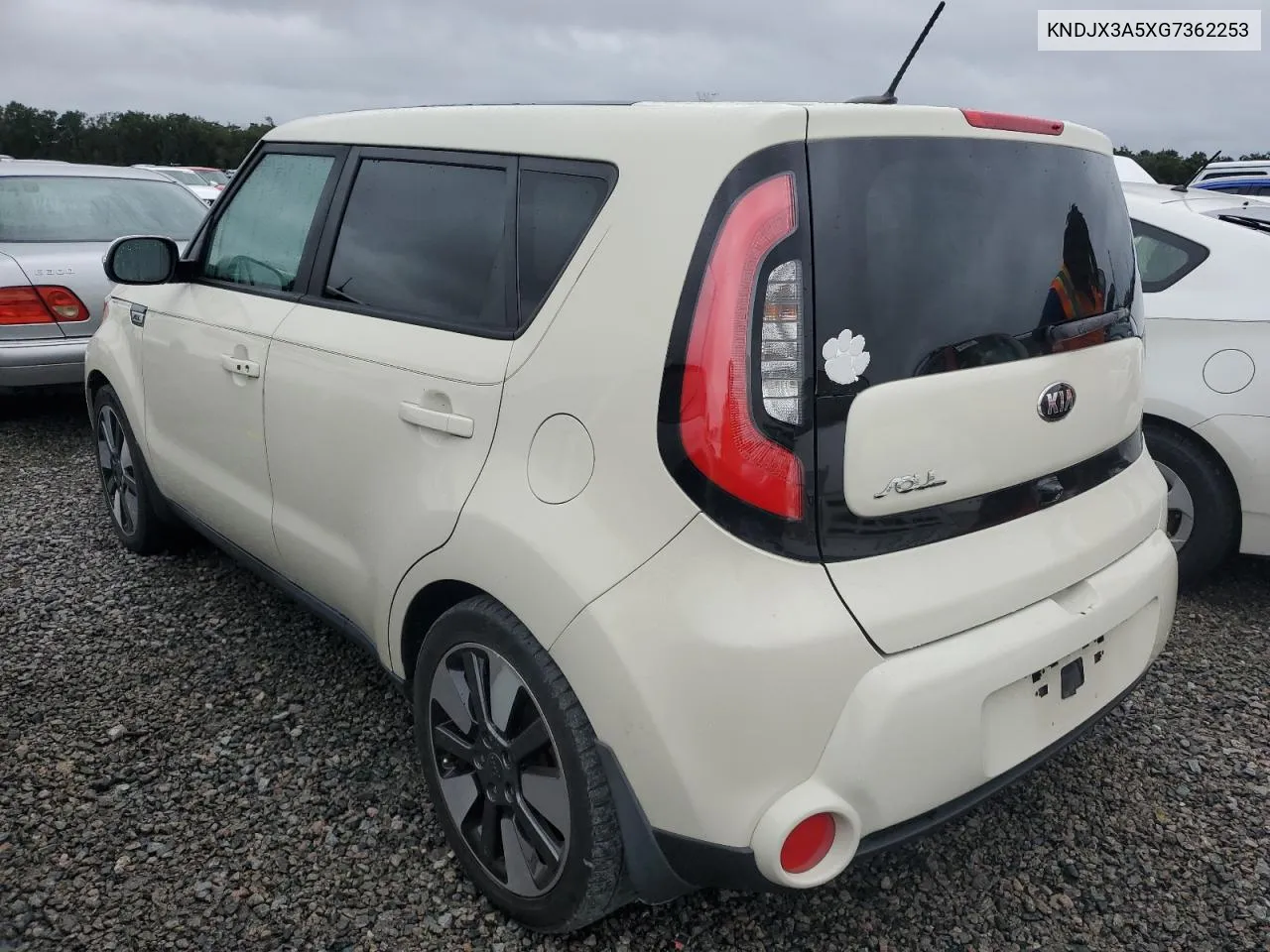 KNDJX3A5XG7362253 2016 Kia Soul !