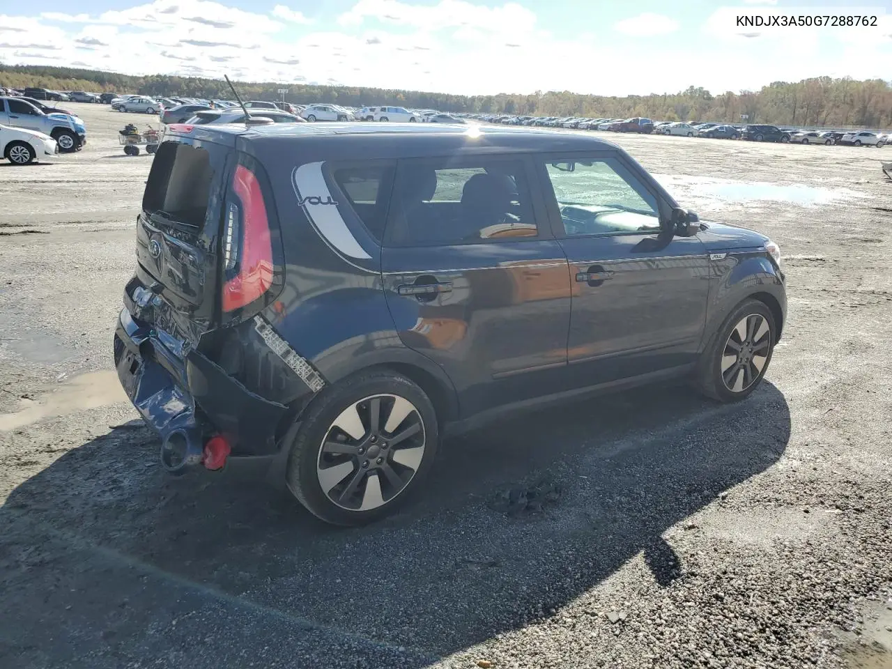 KNDJX3A50G7288762 2016 Kia Soul !