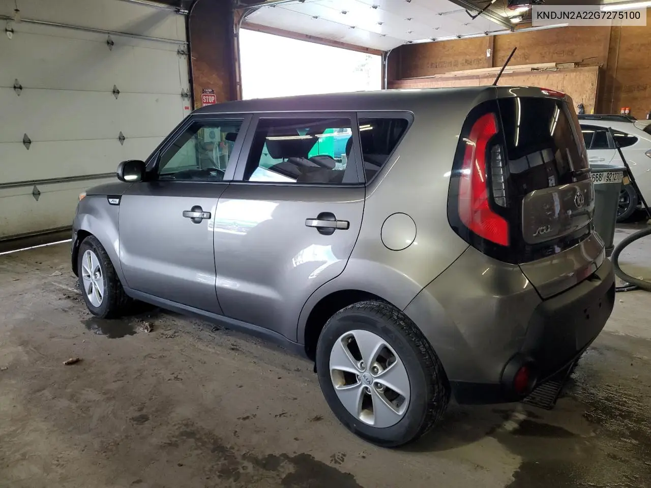 KNDJN2A22G7275100 2016 Kia Soul