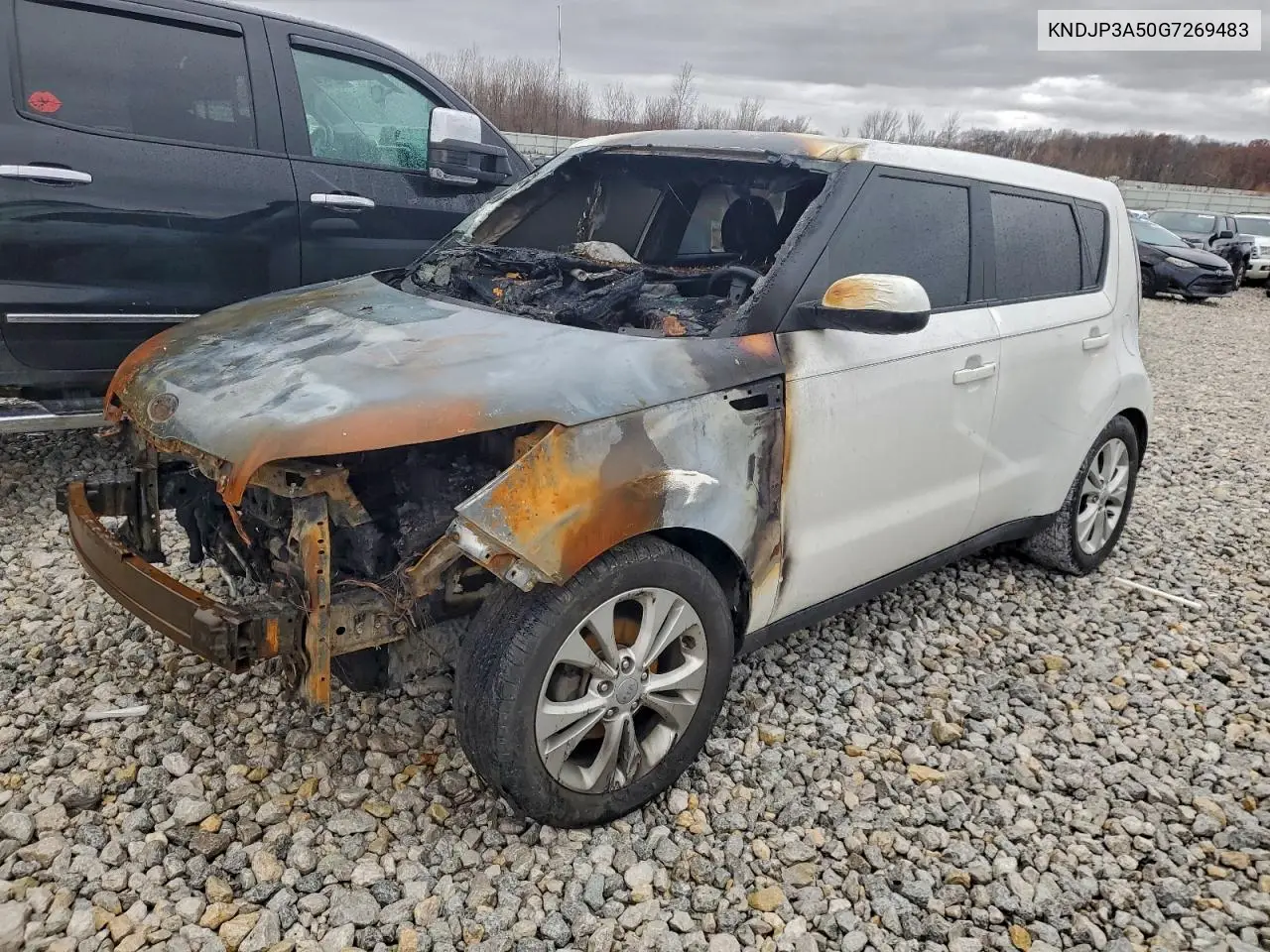 KNDJP3A50G7269483 2016 Kia Soul +
