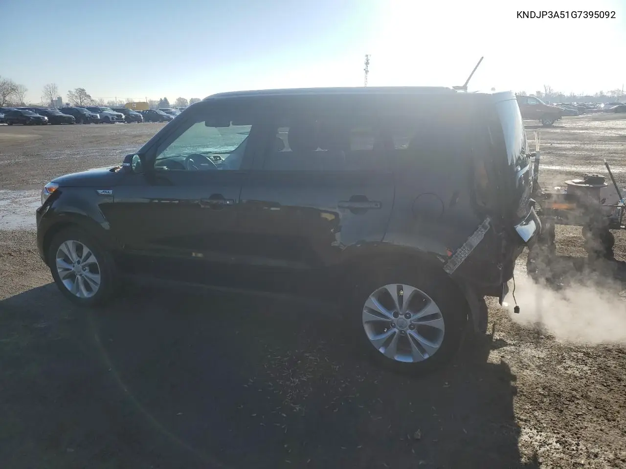 KNDJP3A51G7395092 2016 Kia Soul +