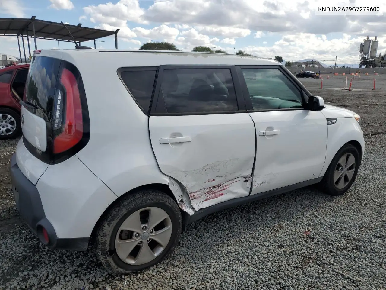 KNDJN2A29G7279600 2016 Kia Soul