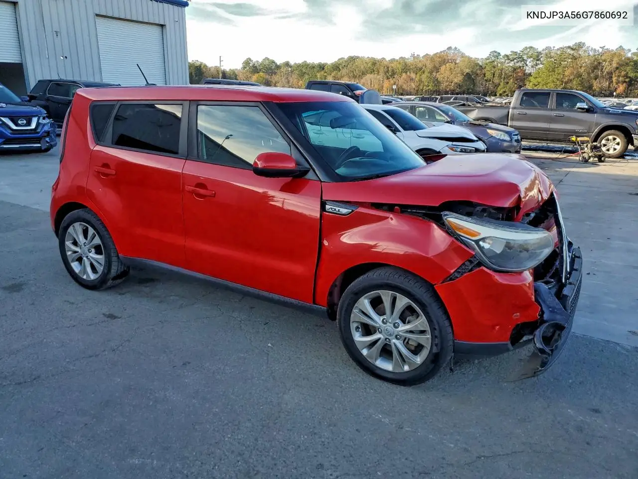 KNDJP3A56G7860692 2016 Kia Soul +