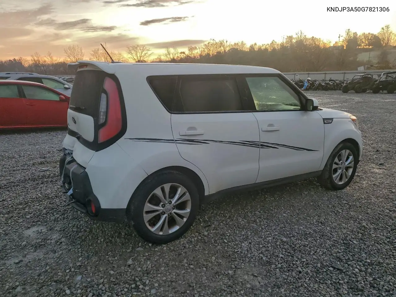KNDJP3A50G7821306 2016 Kia Soul +