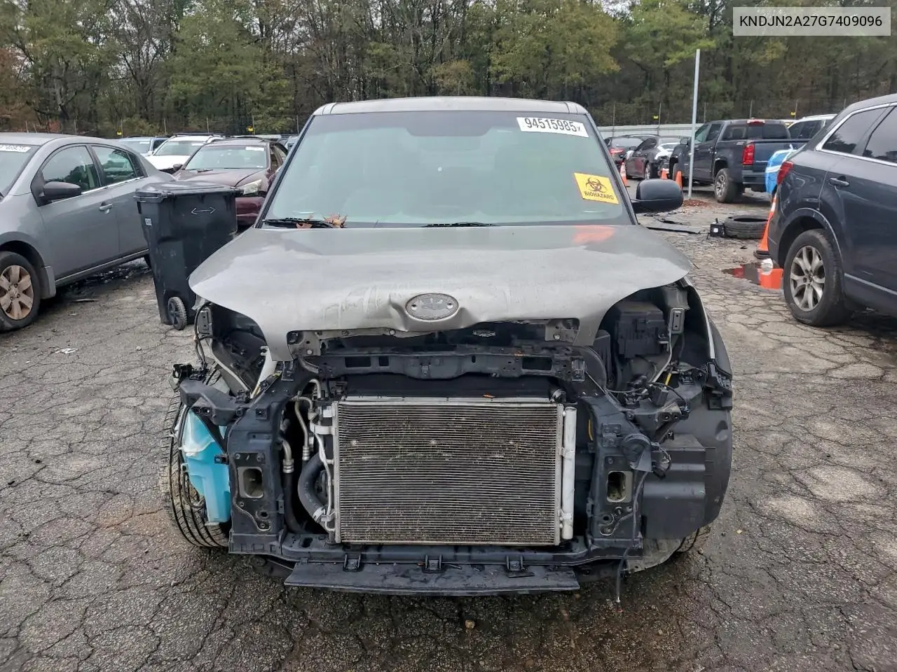 KNDJN2A27G7409096 2016 Kia Soul