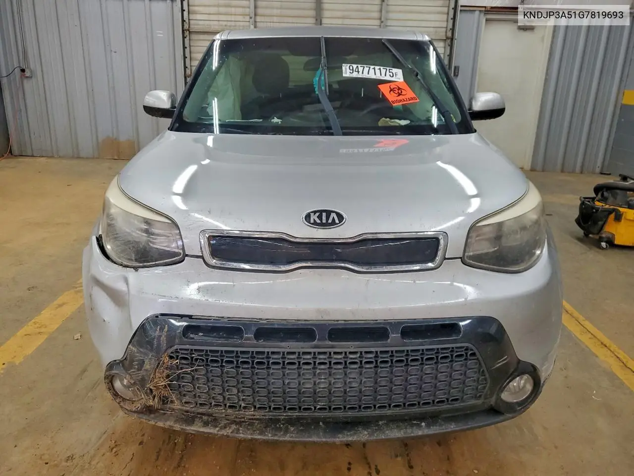 KNDJP3A51G7819693 2016 Kia Soul +