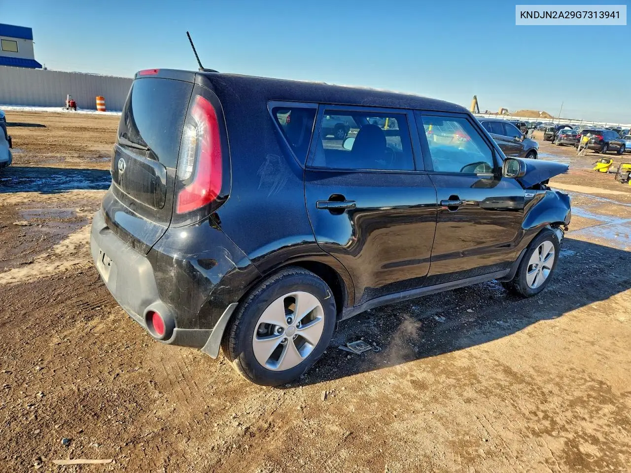 KNDJN2A29G7313941 2016 Kia Soul