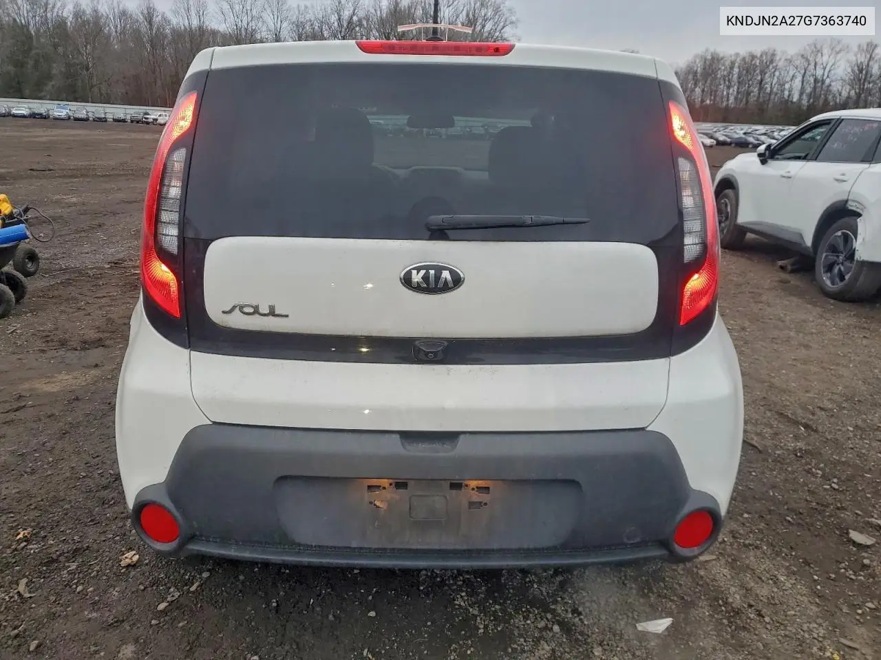KNDJN2A27G7363740 2016 Kia Soul