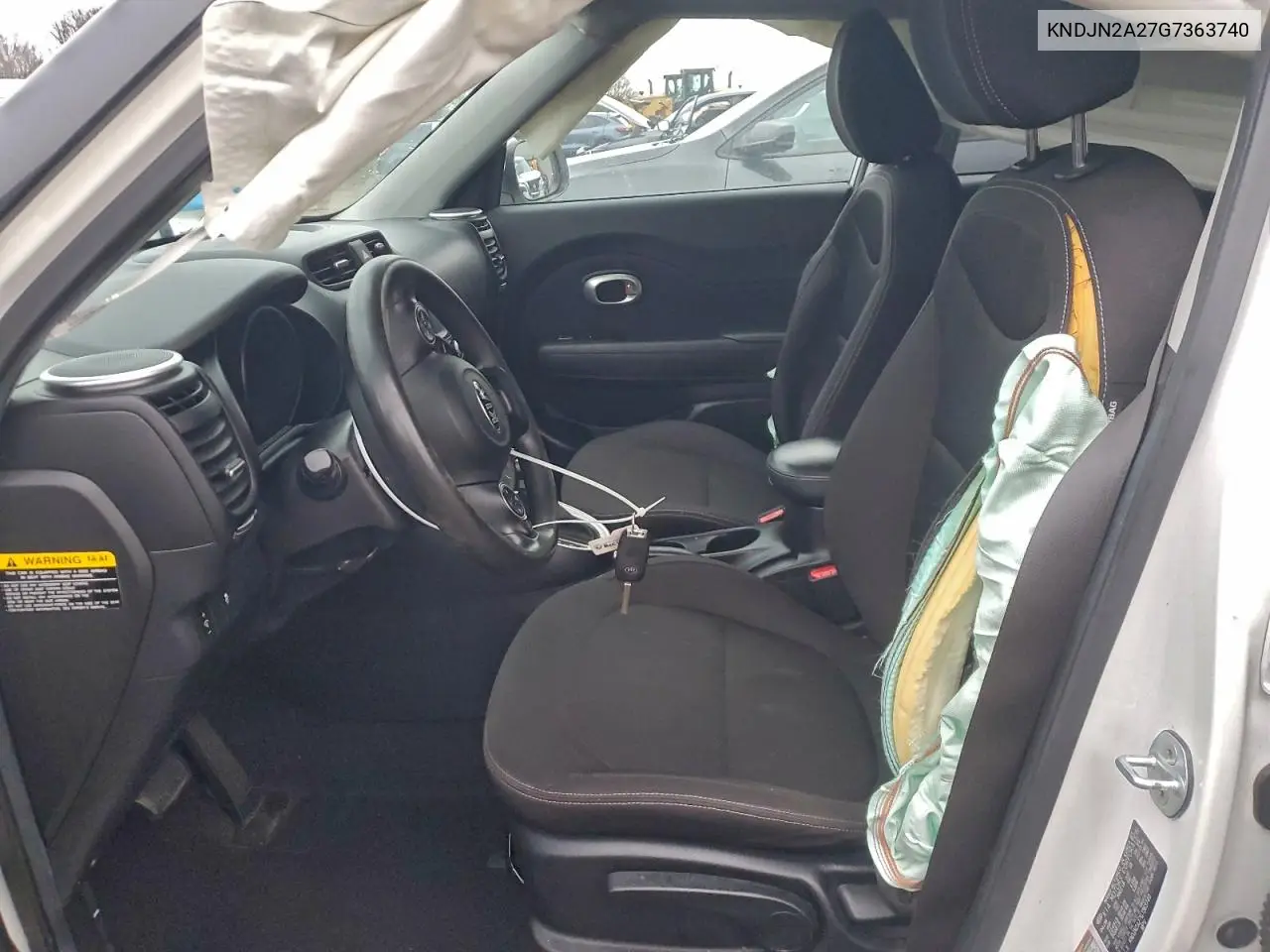KNDJN2A27G7363740 2016 Kia Soul