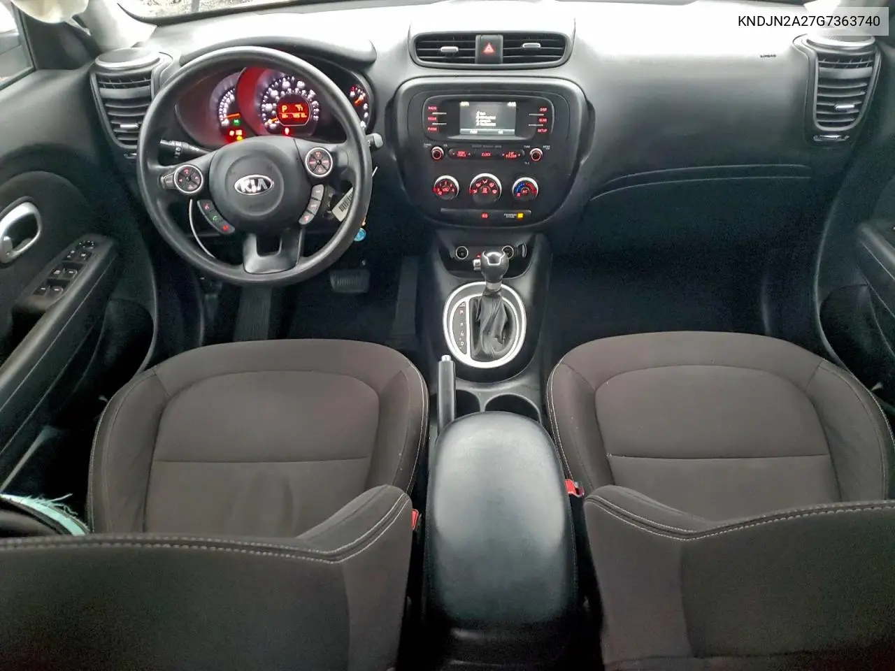 KNDJN2A27G7363740 2016 Kia Soul
