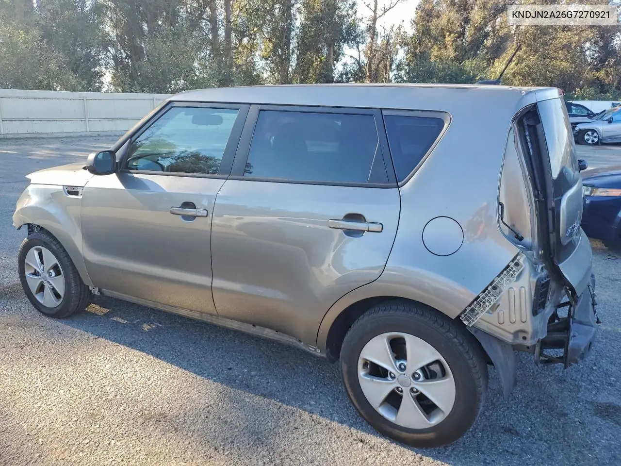 KNDJN2A26G7270921 2016 Kia Soul