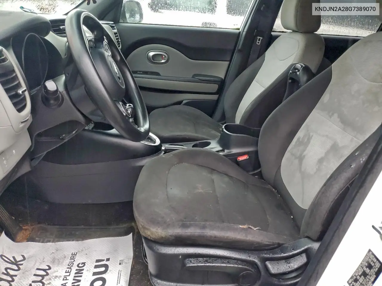KNDJN2A28G7389070 2016 Kia Soul