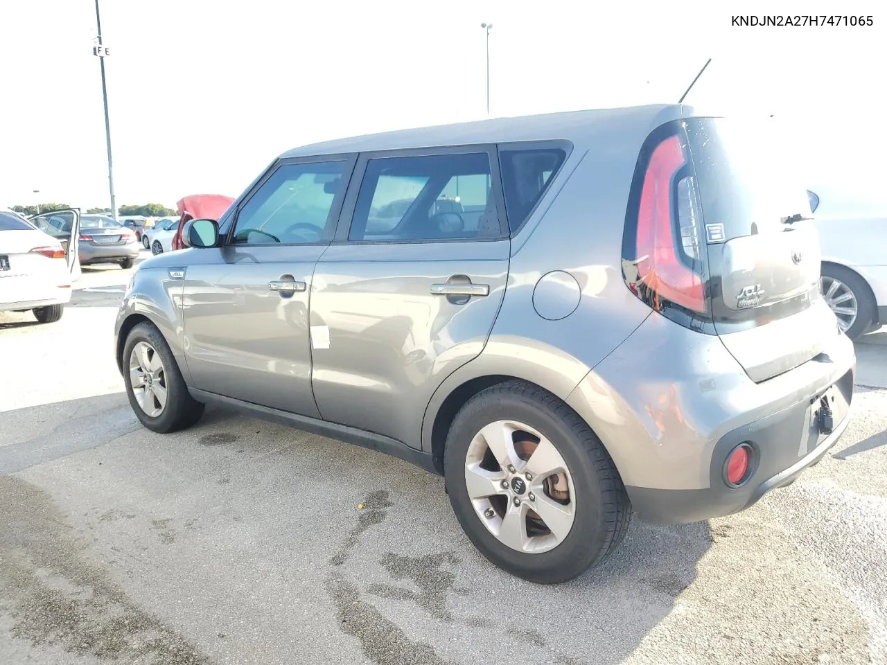 KNDJN2A27H7471065 2017 Kia Soul