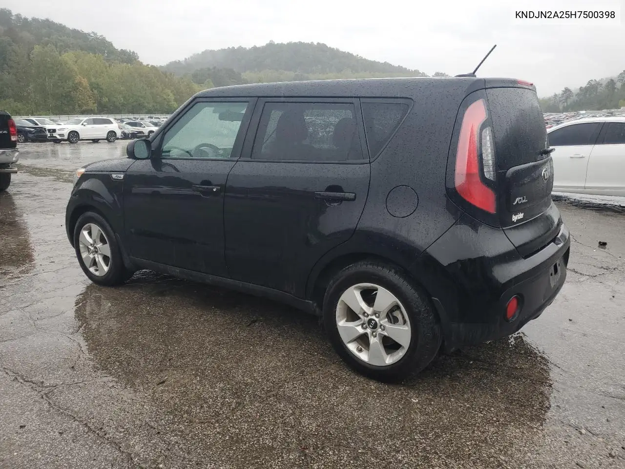 KNDJN2A25H7500398 2017 Kia Soul