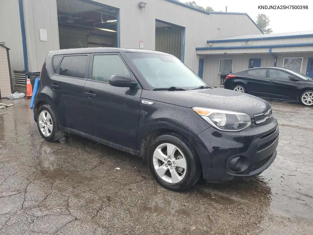 KNDJN2A25H7500398 2017 Kia Soul