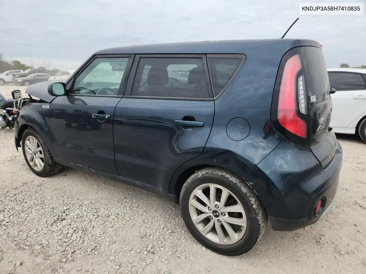 KNDJP3A58H7410835 2017 Kia Soul +