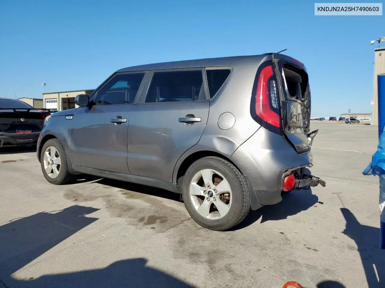KNDJN2A25H7490603 2017 Kia Soul
