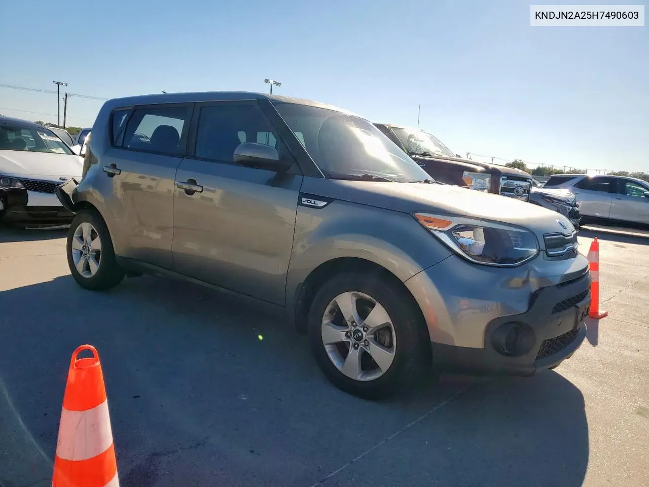 KNDJN2A25H7490603 2017 Kia Soul