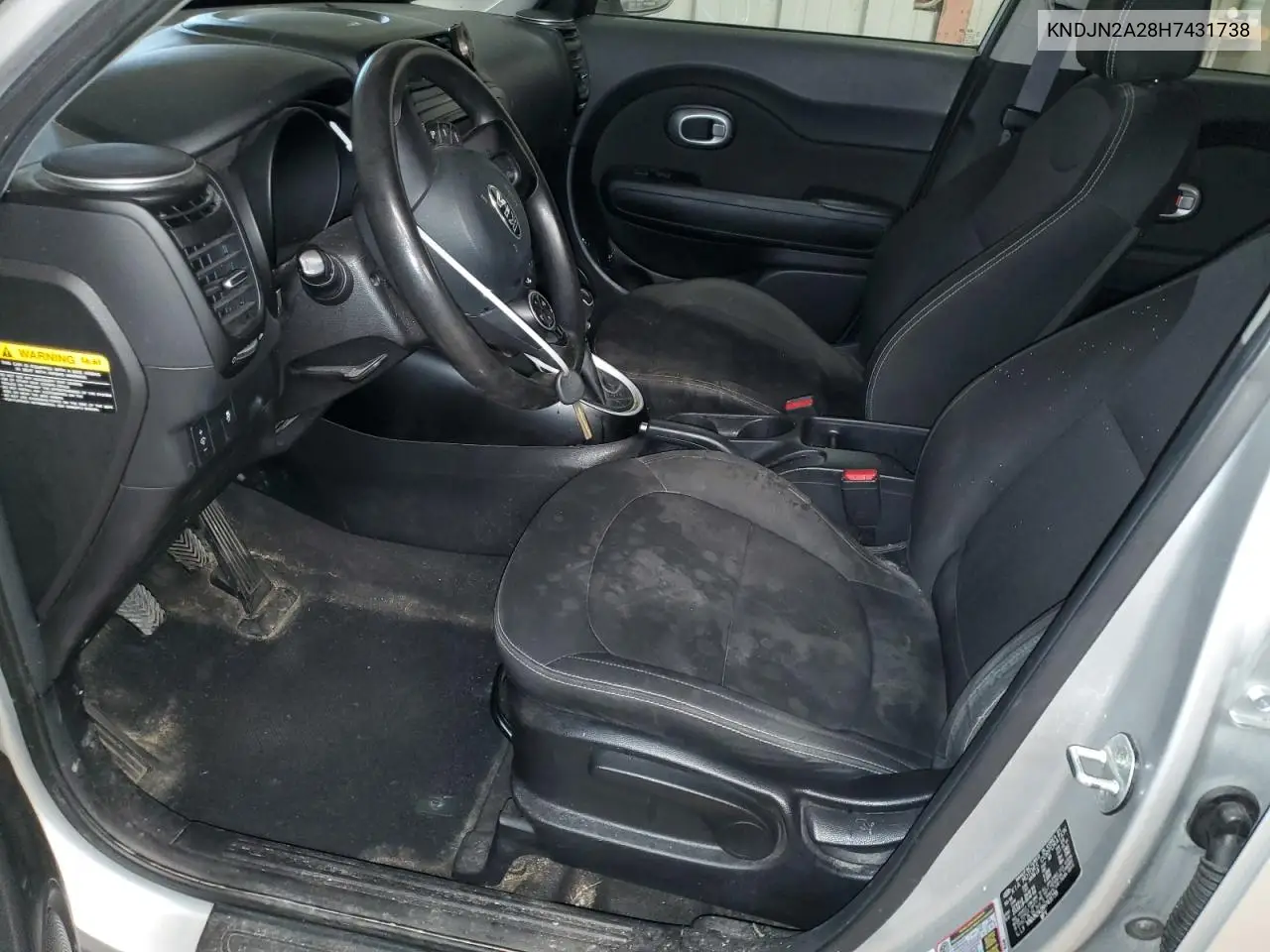 KNDJN2A28H7431738 2017 Kia Soul