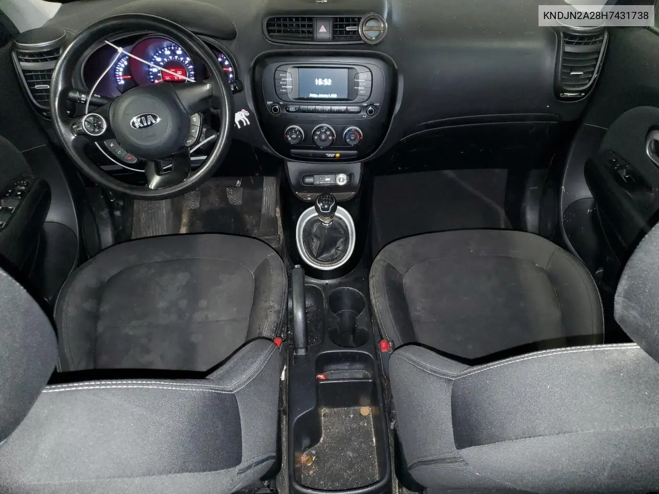 KNDJN2A28H7431738 2017 Kia Soul