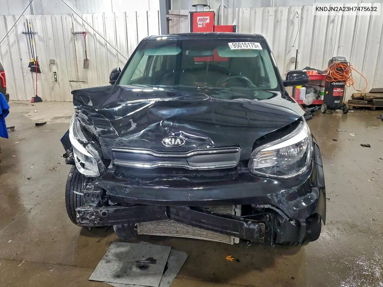 KNDJN2A23H7475632 2017 Kia Soul