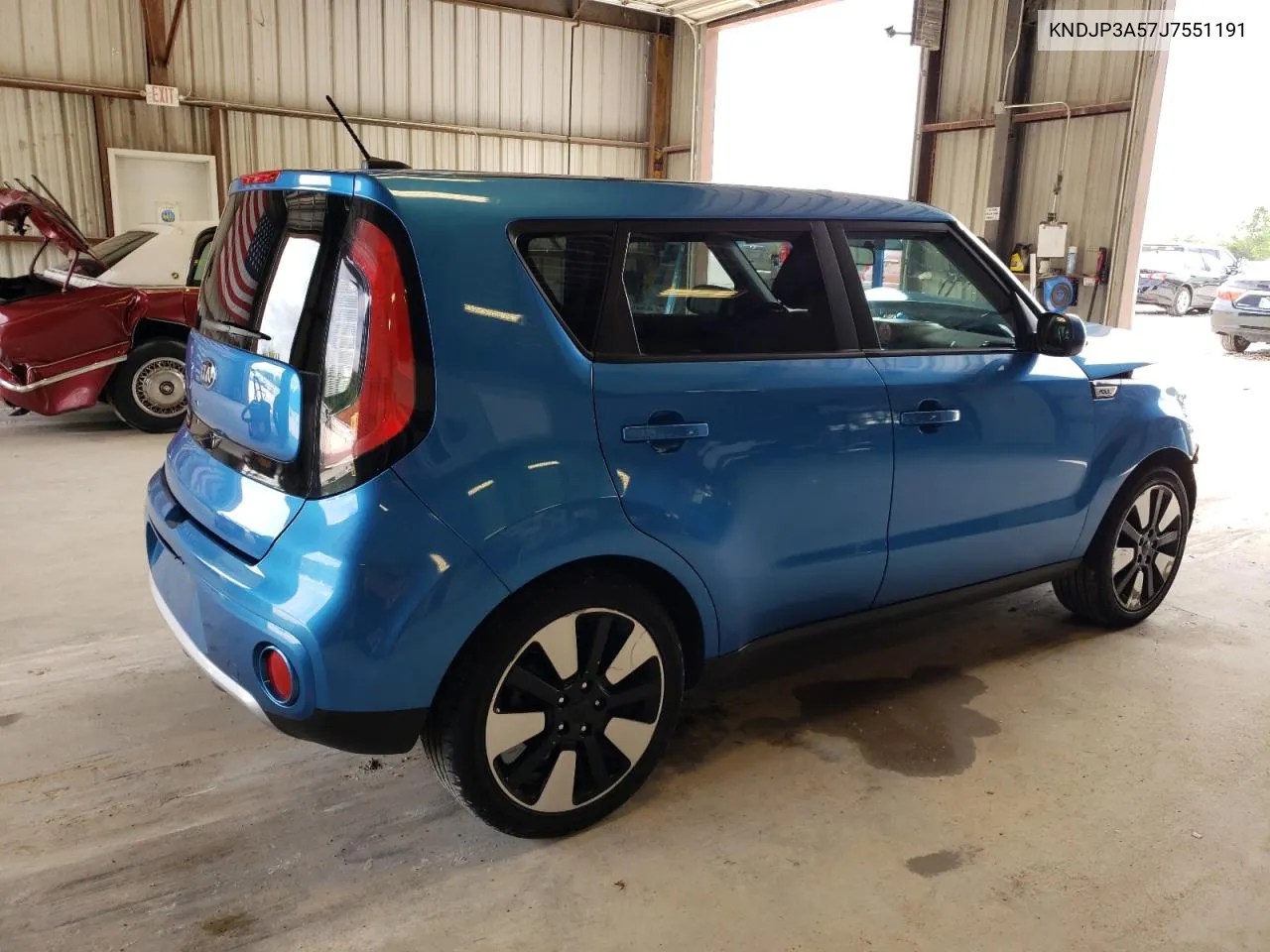 KNDJP3A57J7551191 2018 Kia Soul +