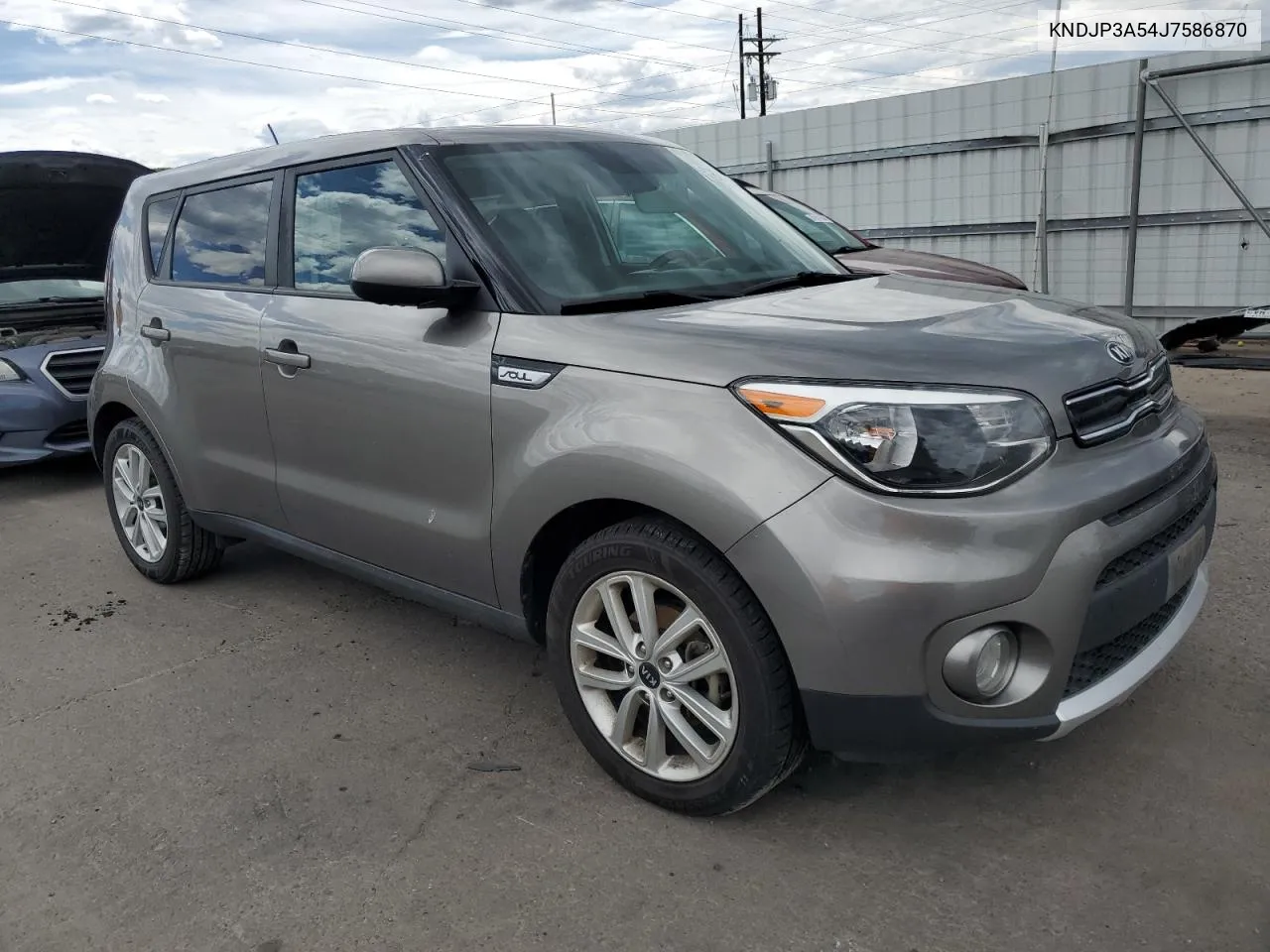 KNDJP3A54J7586870 2018 Kia Soul +