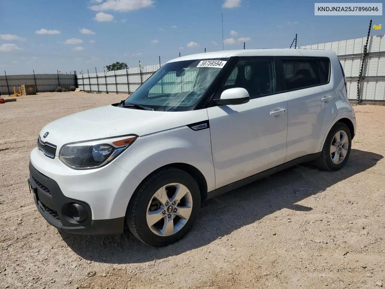 KNDJN2A25J7896046 2018 Kia Soul