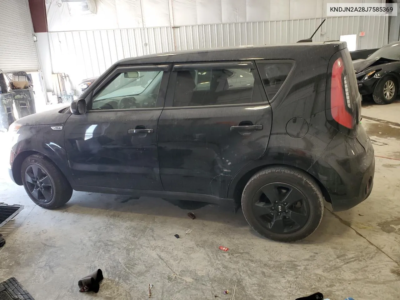 KNDJN2A28J7585369 2018 Kia Soul