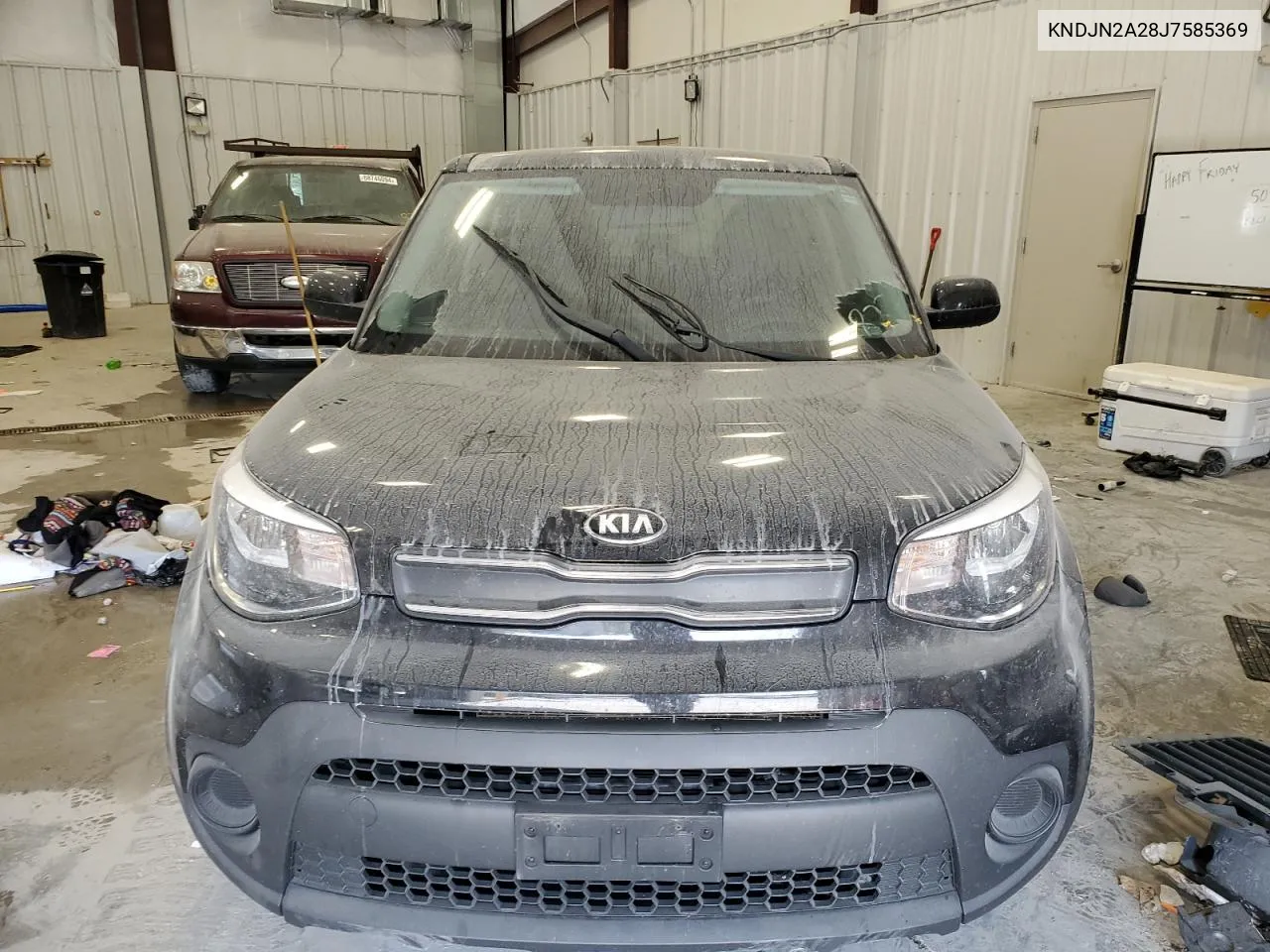 KNDJN2A28J7585369 2018 Kia Soul