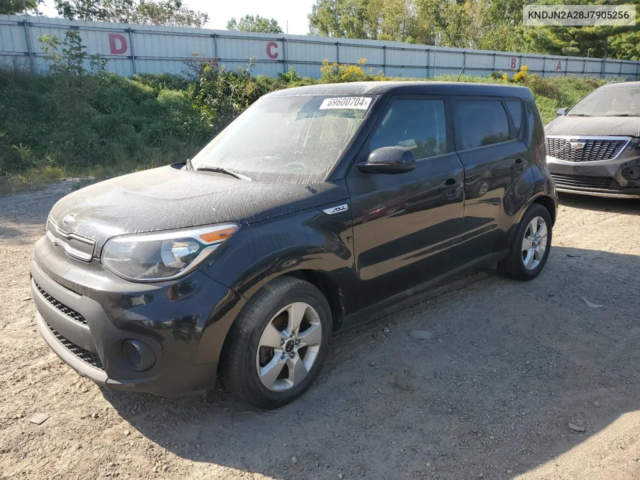 KNDJN2A28J7905256 2018 Kia Soul