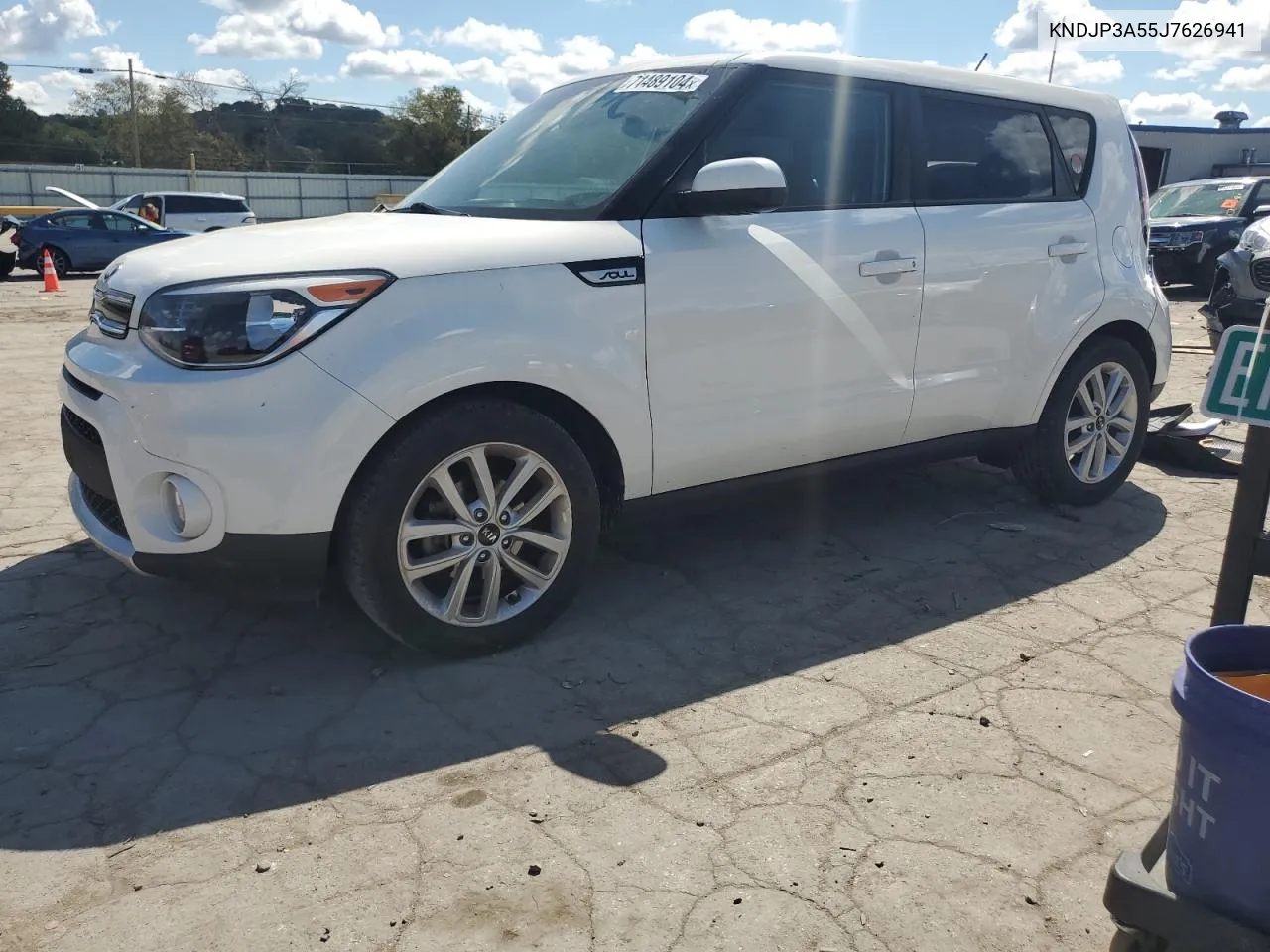 KNDJP3A55J7626941 2018 Kia Soul +