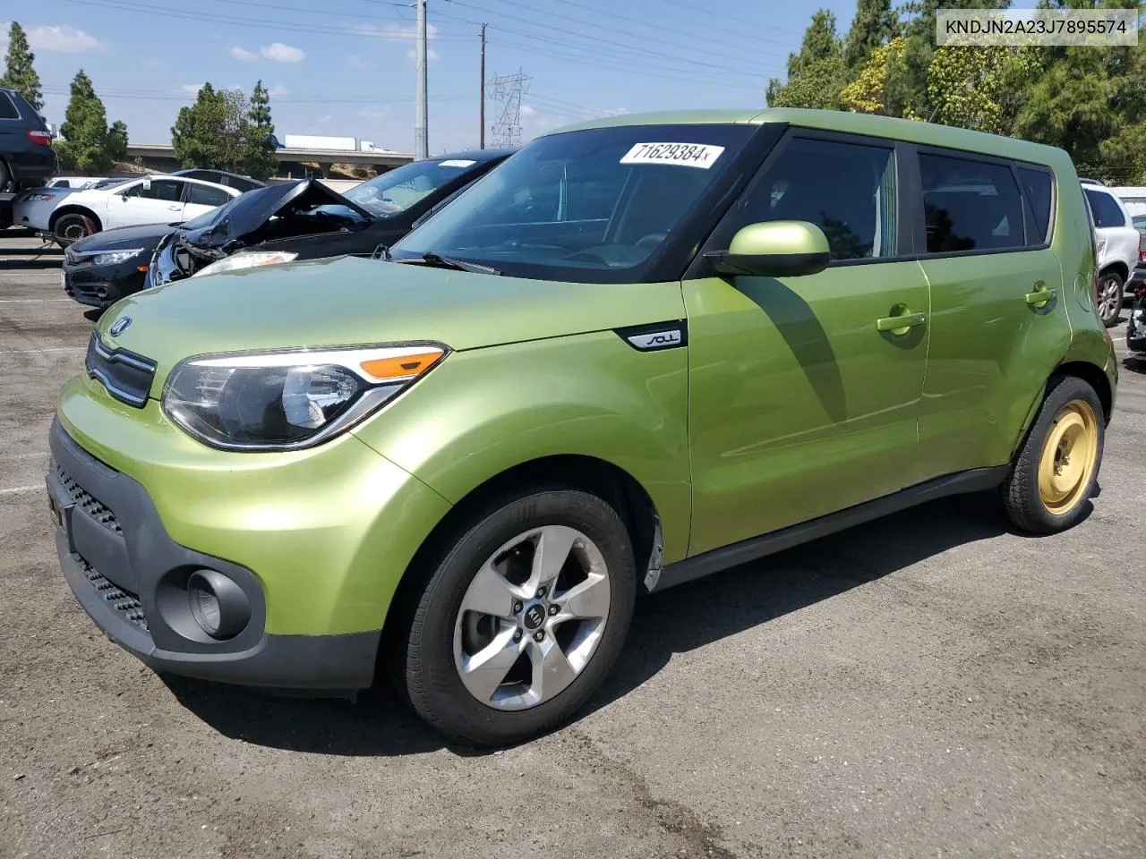 KNDJN2A23J7895574 2018 Kia Soul