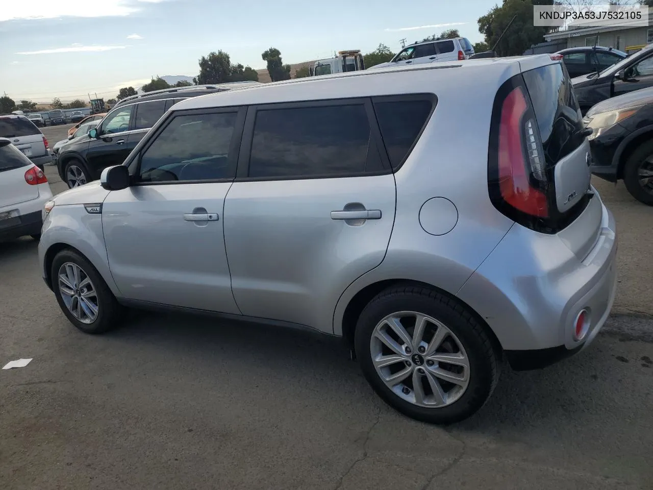 KNDJP3A53J7532105 2018 Kia Soul +