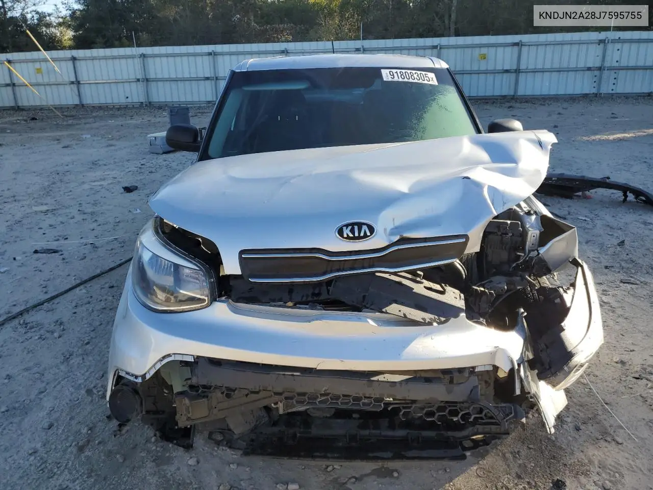 KNDJN2A28J7595755 2018 Kia Soul